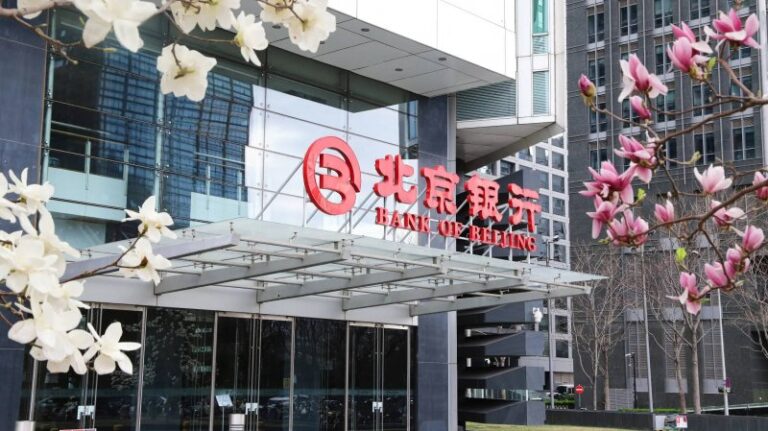ex外汇官方网址小米深圳总部正式开园 独栋建筑海景工位办公